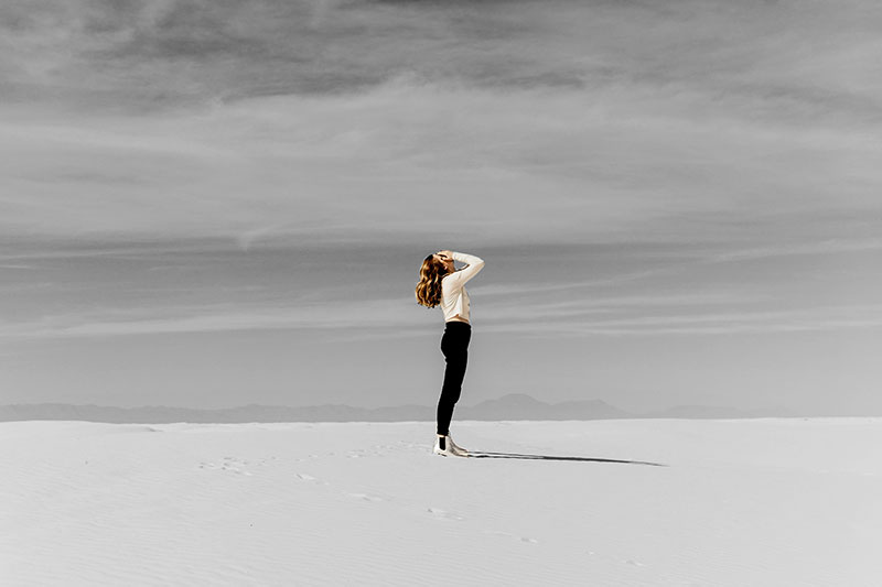 girl alone on the beach adrienne-kirk-pregnancy-bereavement-help